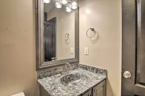 4 Mi to Ocean: Lewes Beach Condo w/ Screened Porch - Interior
