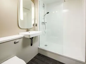 ibis Coventry South - Room