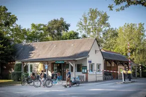 Huttopia Les Châteaux - Reception