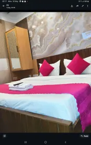 Hotel The Sambhav - Habitación