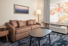 Fairfield Inn & Suites by Marriott Fresno North/Shaw Avenue - Værelse