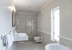 Admiralty Beach House - Bathroom