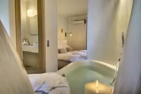 Agapitos Villas & Guesthouses - Værelse
