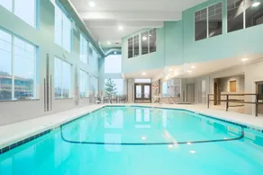 Holiday Inn Express Hotel & Suites North Sequim by IHG - Piscine