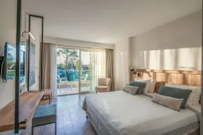 Berry Blue Hotels - Room