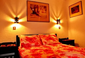 Heliotrope Apartments - Chambre