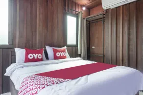 OYO 693 Tree House Cottage - Room