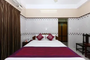 Hotel Arunachala - Room