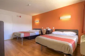 Motel 6 Las Vegas, NV – I-15 Stadium - Chambre