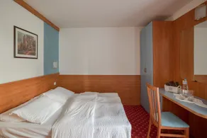 Hotel Londra Slow Living Molveno - Room