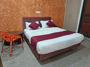 Hotel Funday Grand - Chambre