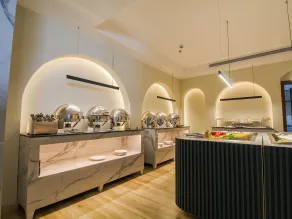 Friesian Hotel Apartments - Restaurant