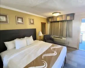  Hibiscus Inn & Suites - Chambre