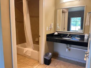 Comfort Inn & Suites Fort Smith I-540 - Salle de bain