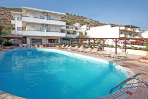 Iraklis Apartments - Piscine