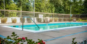 Hampton Inn Waldorf - Piscine