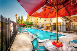 TownePlace Suites by Marriott Baltimore BWI Airport - Pool
