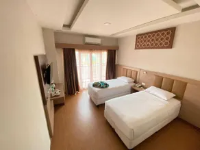 Grand Bunda Hotel Syariah Bukittinggi Powered By Archipelago - Værelse