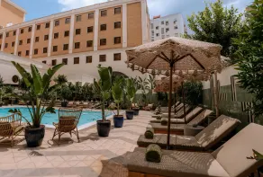 Only YOU Hotel Sevilla - Piscine