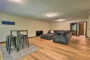 Modern Nisswa Escape w/ Deck: Walk to Gull Lake! - Innvendig