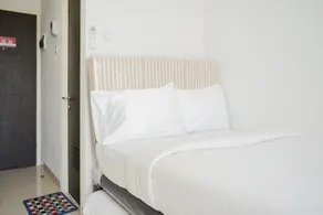 Comfy And Minimalist Studio Room At Serpong Garden Apartment - Chambre
