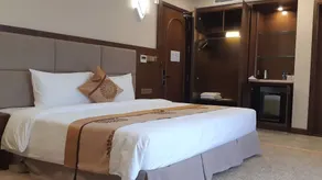 Duc Huy Grand Hotel and Spa - Room