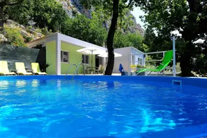 Holiday House With Pool - Pool