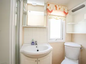Bryn Hyfryd Caravan - Bathroom
