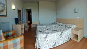 Hotel Cosmopol - Chambre