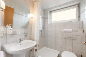 Bamberg Inn - Bathroom