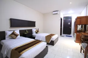 Bakung Beach Resort - Room