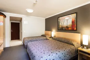 Queenstown Motel Apartments - Chambre