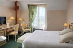 Logis Hôtel Restaurant- Domaine de l'Orangerie - Quarto