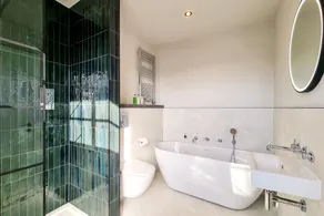 New Holgate - Baño