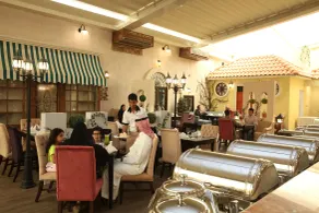 Swiss Flora Royal Hotel Riyadh - Restaurant