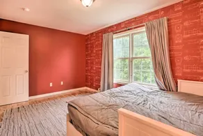 Lakefront Homer Abode w/ Patio & Backyard! - Innvendig