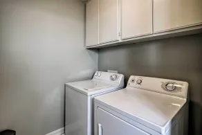Oceanside Home w/ Rooftop Patio, Walk to Beach! - Interior