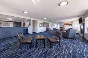 Super 8 by Wyndham Jackson MN - Lobby