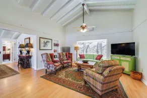 Mtn-view Home on Lake Glenville w/ Dock - Interiør