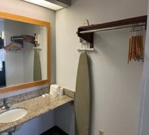 Motel 6 Laurel, MS - Salle de bain