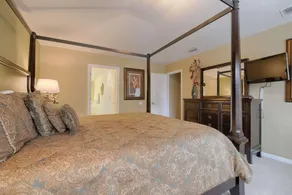 2540 Windsor Hills - Rom