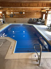Comfort Suites Anchorage International Airport - Piscine