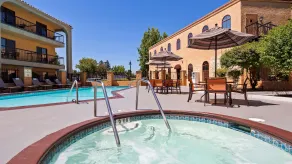 Best Western Plus Heritage Inn - Piscine