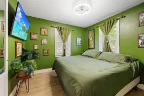 Coastal Comfort 2BR Getaway St Pete - Zimmer