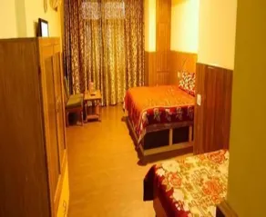Hotel Tashila - Manali - Room