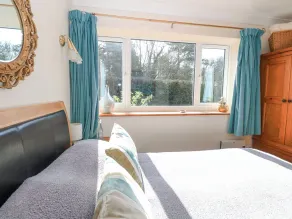 The Lodge - Room