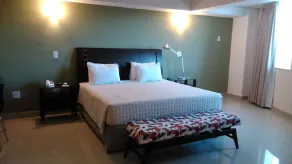 Ipe Center Hotel - Room