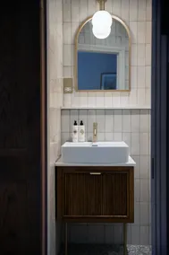 Worplesdon Place Hotel - Bathroom