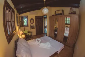 Kalogirou Stone House - Chambre