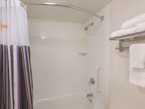 La Quinta by Wyndham Sarasota Downtown - Chambre